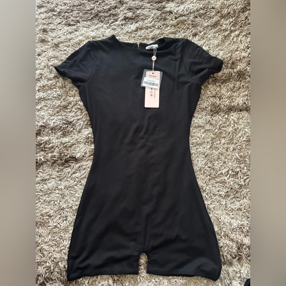 Oh Polly. Bodycon Black Romper